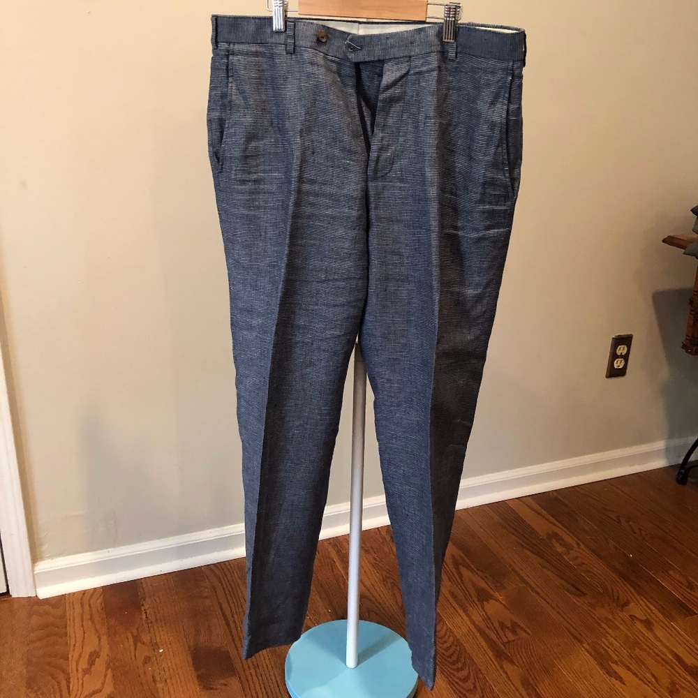 😍 DRESS PANTS BUNDLE OF 4😎
